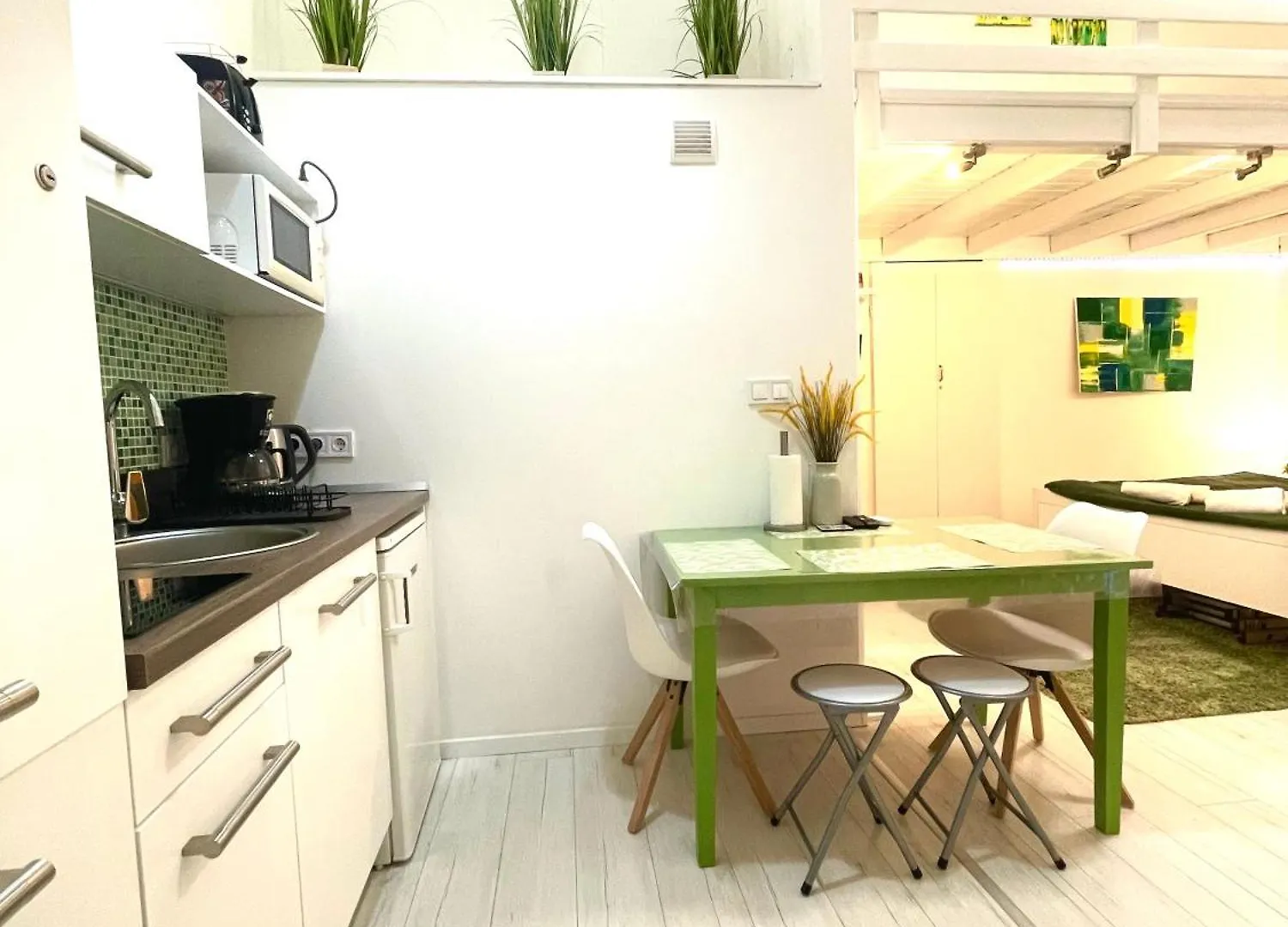 Teresian Apartment Near The Andrassy Street Free Air Conditioner Free Coffee Budapesta