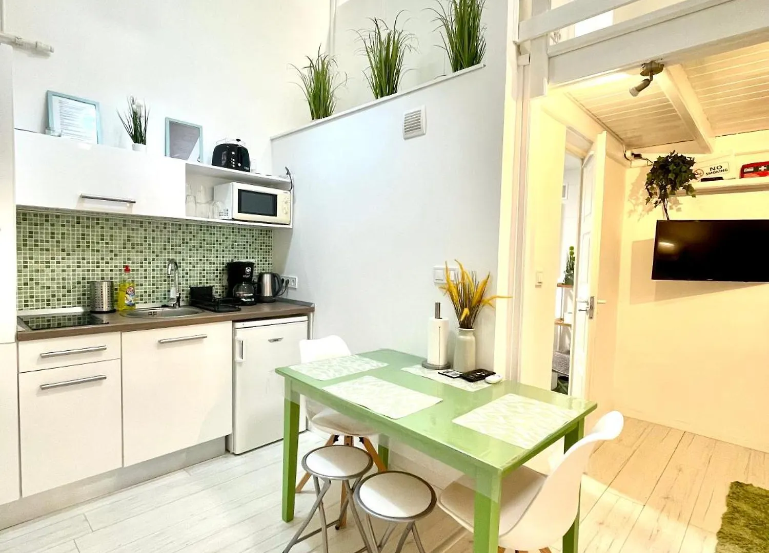 Teresian Apartment Near The Andrassy Street Free Air Conditioner Free Coffee Budapesta